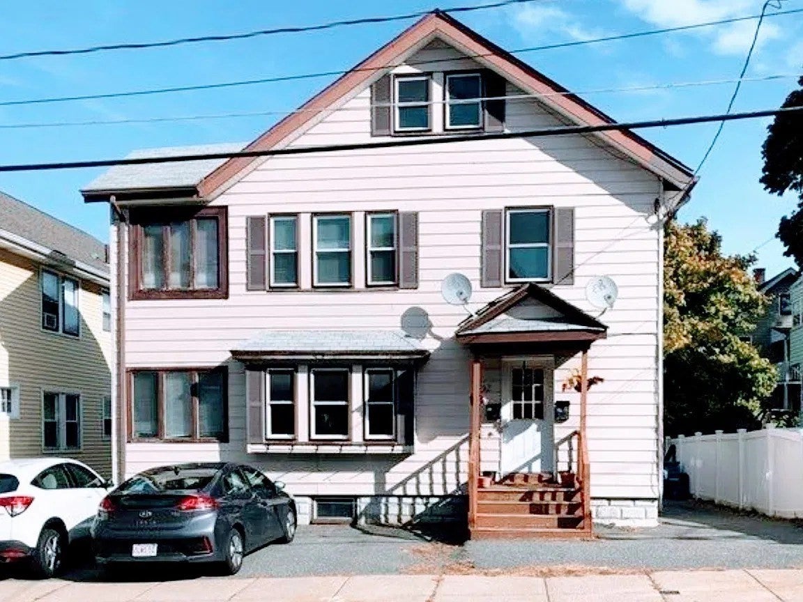 34 Upland Rd #2, Belmont, MA, 34 Upland Rd #2, Belmont, MA Photo #1