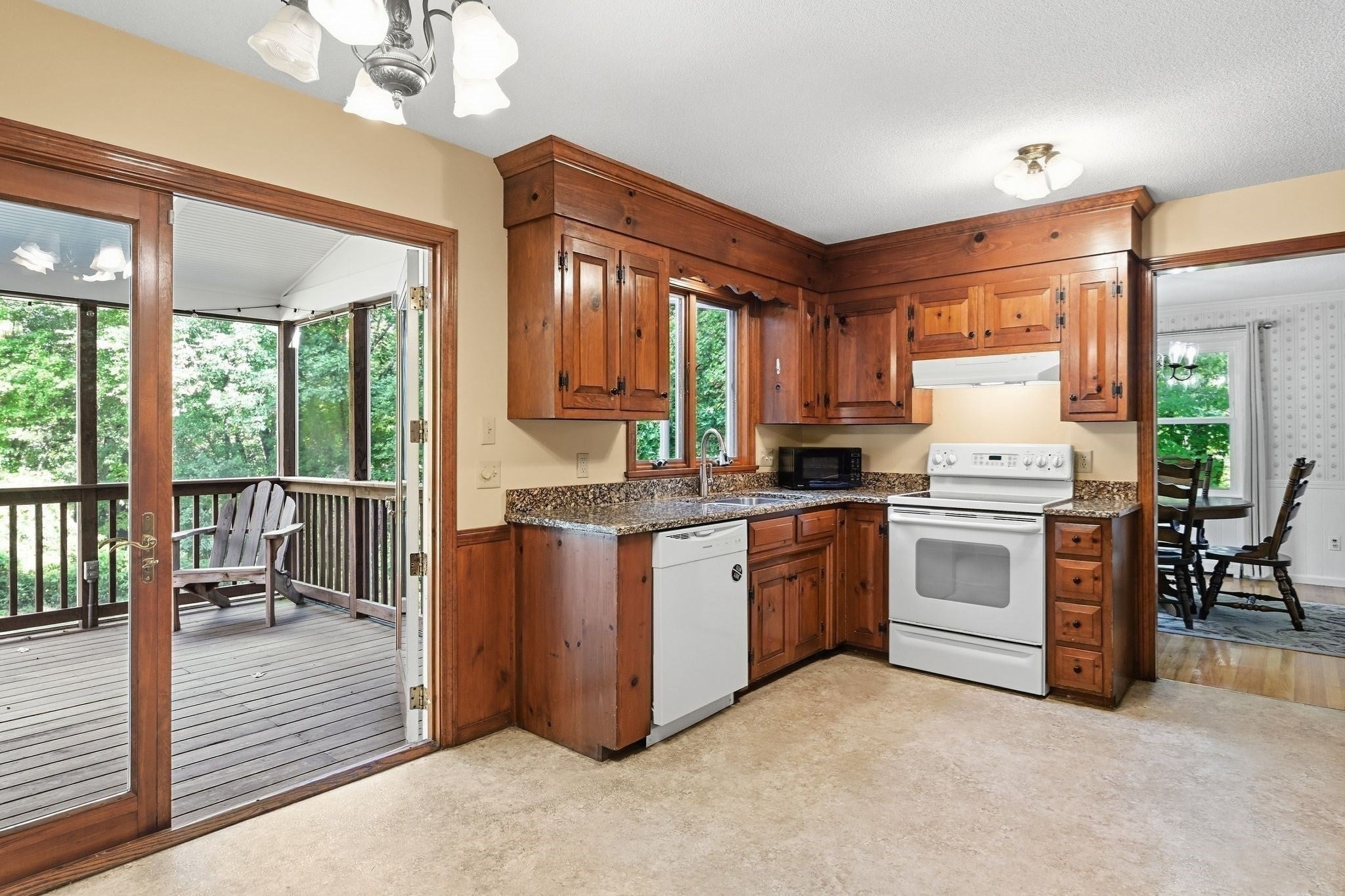 4 Edson Dr, Wilbraham, MA, 4 Edson Dr, Wilbraham, MA Photo #11