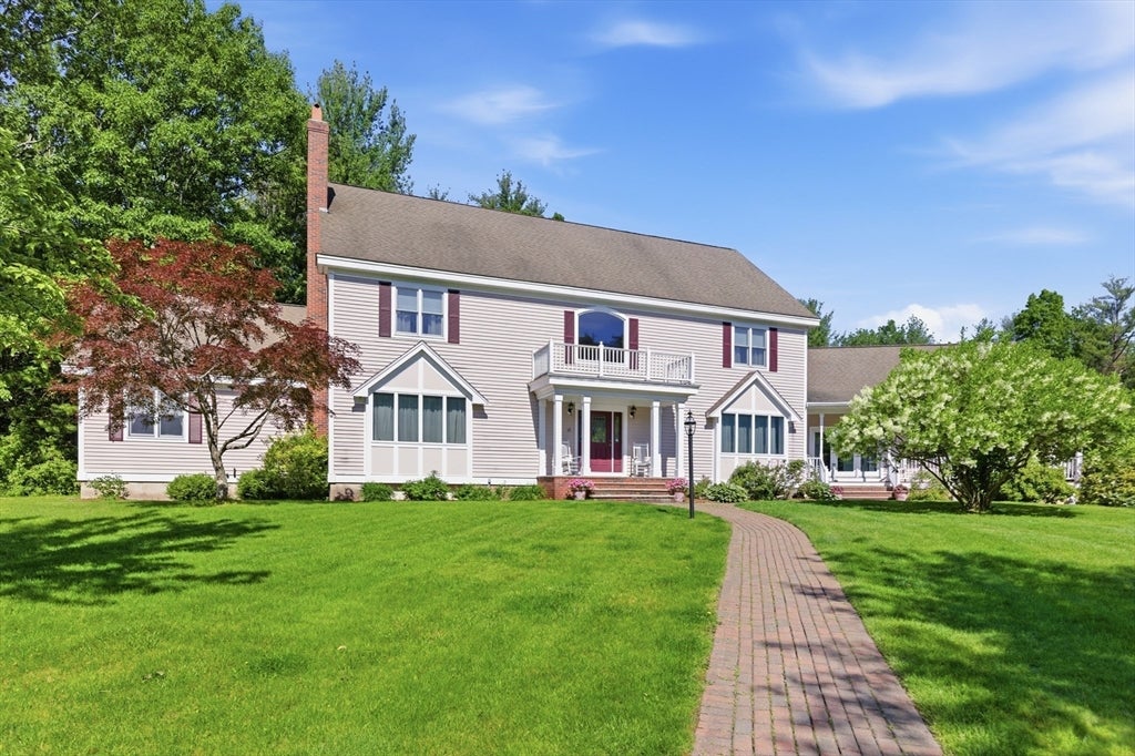 15 Long Pasture Rd