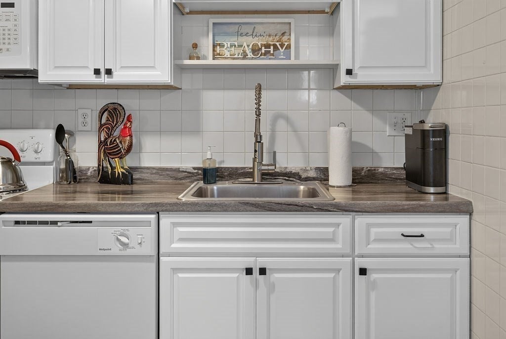 52 Beach St #2, Plymouth, MA, 52 Beach St #2, Plymouth, MA Photo #8