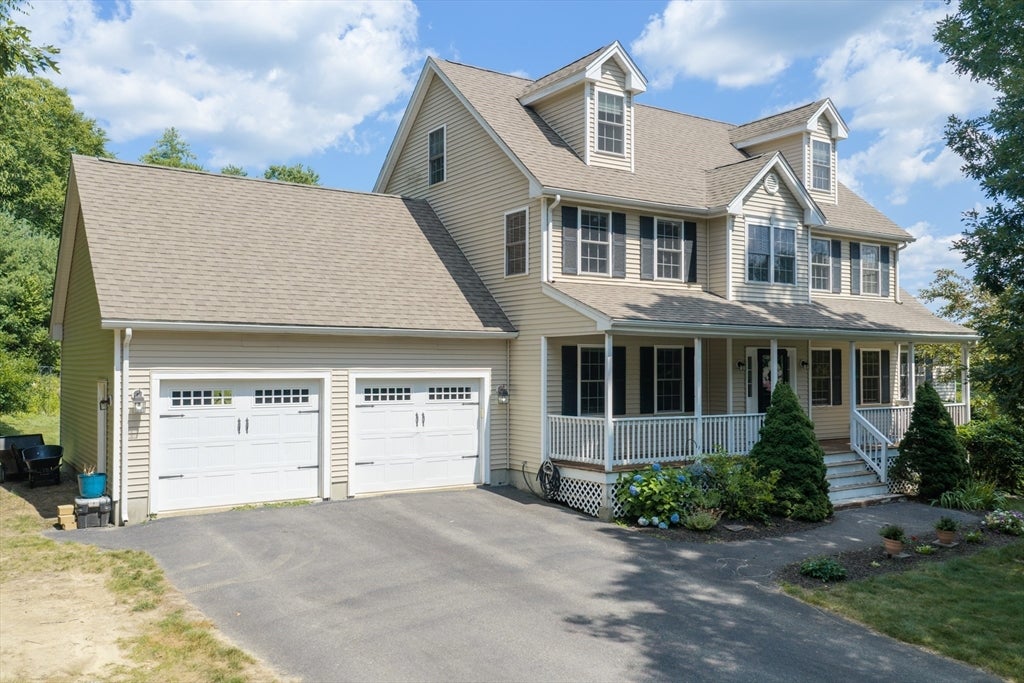36 Crescent Lane
