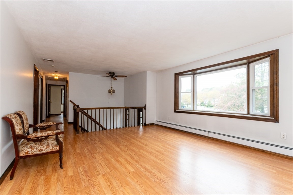 49 Benton Circle