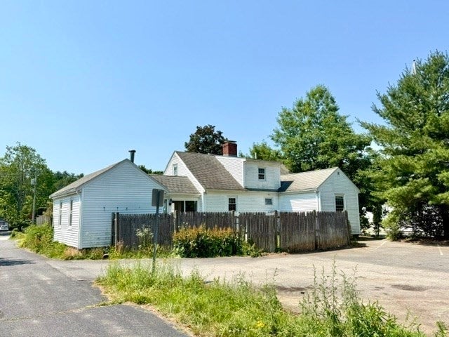 204 Main St, Hanson, MA, 204 Main St, Hanson, MA Photo #3