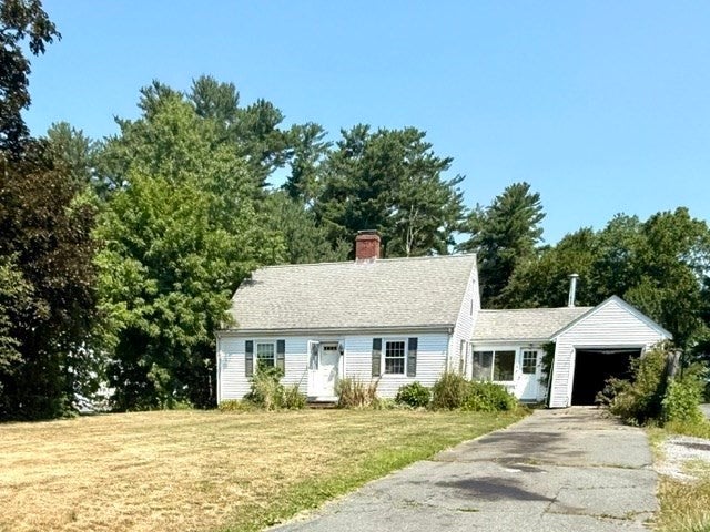 Photo of 204 Main St, Hanson, MA