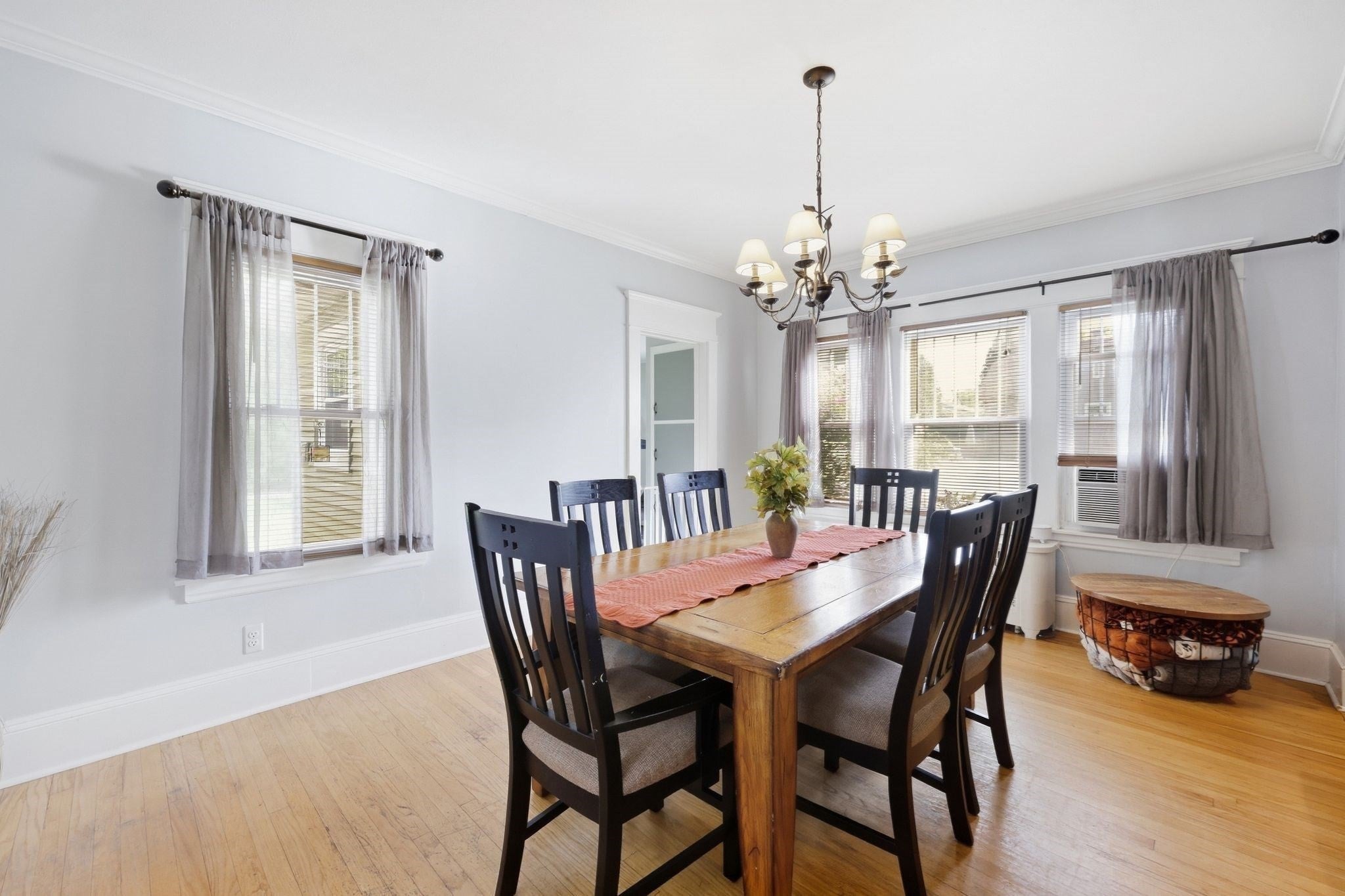 154 Ely Ave, West Springfield, MA Photo #15