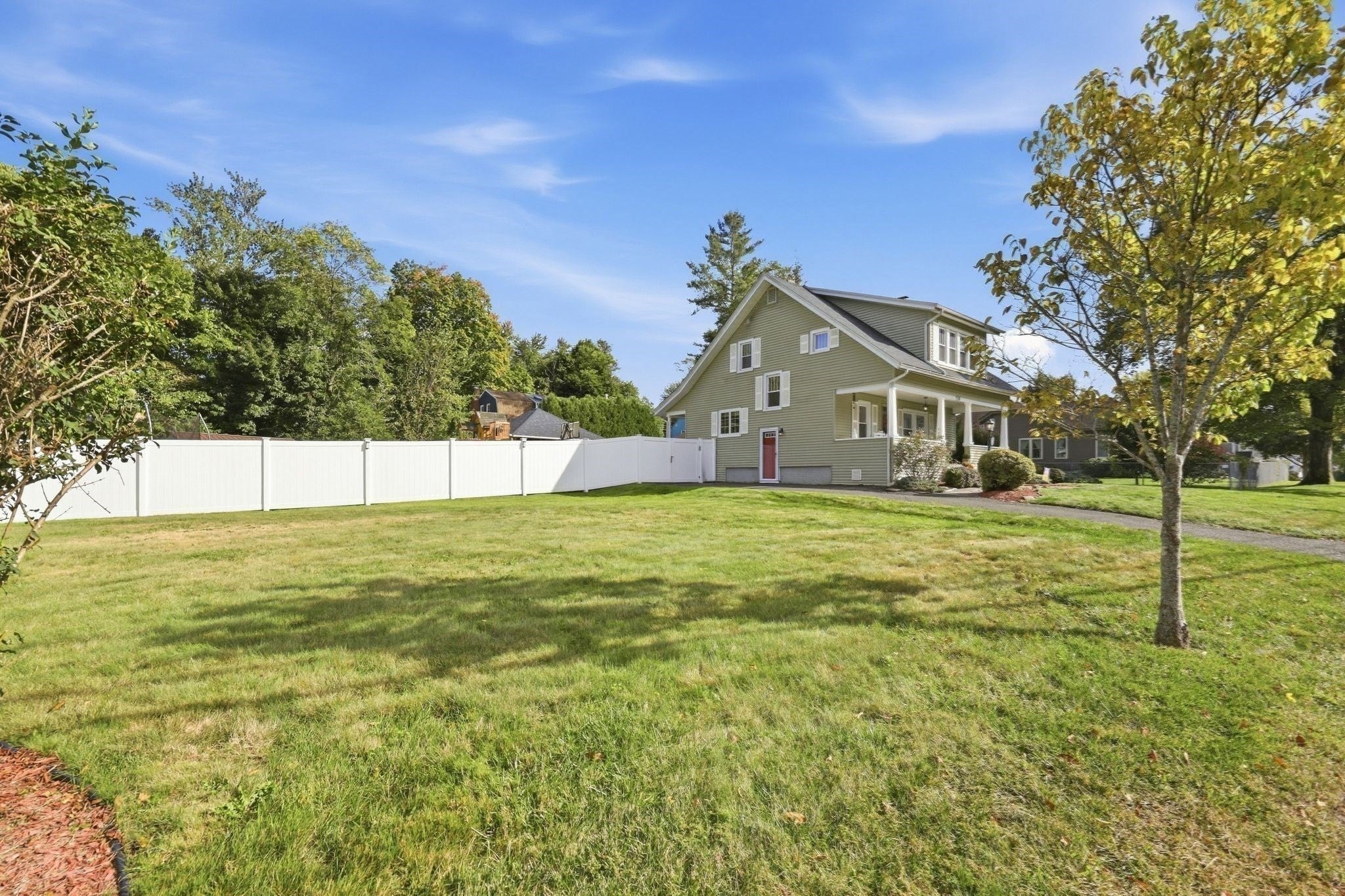 154 Ely Ave, West Springfield, MA Photo #31