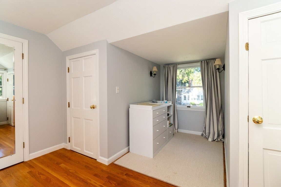 30 Colonial Avenue, Waltham, MA Photo #26