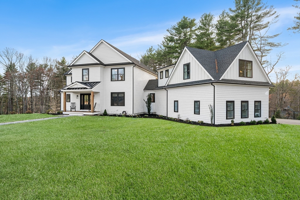 1 Frontier Ln