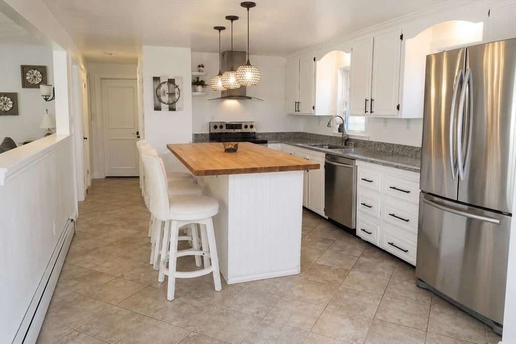 9 Guild Rd, Beverly, MA Photo #6