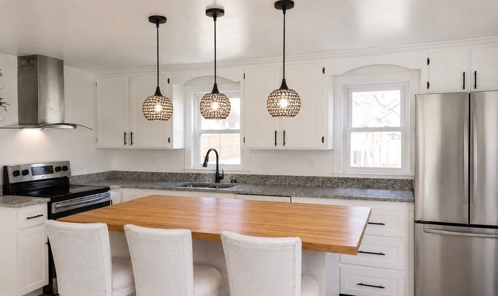 9 Guild Rd, Beverly, MA Photo #7