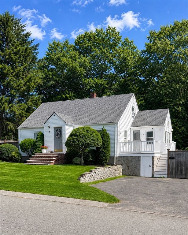 9 Guild Rd, Beverly, MA Photo #2