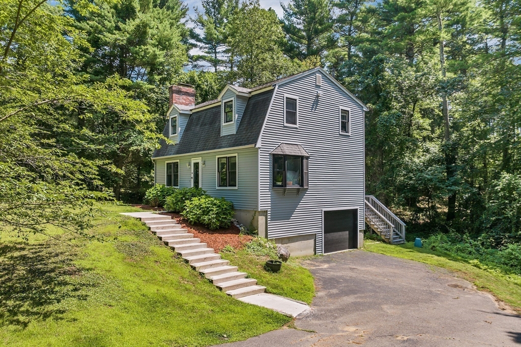 239 Groton Rd
