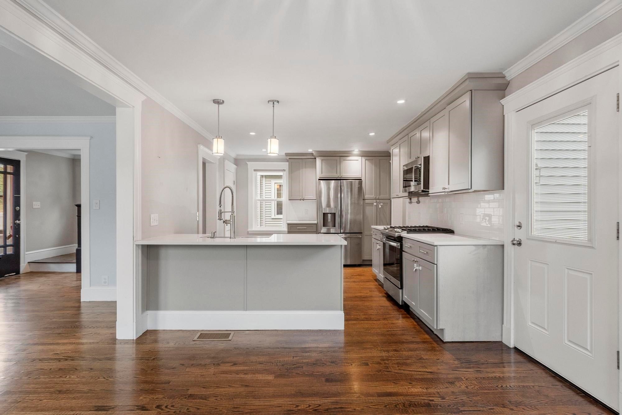80 Hillsdale St, Boston, MA Photo #8