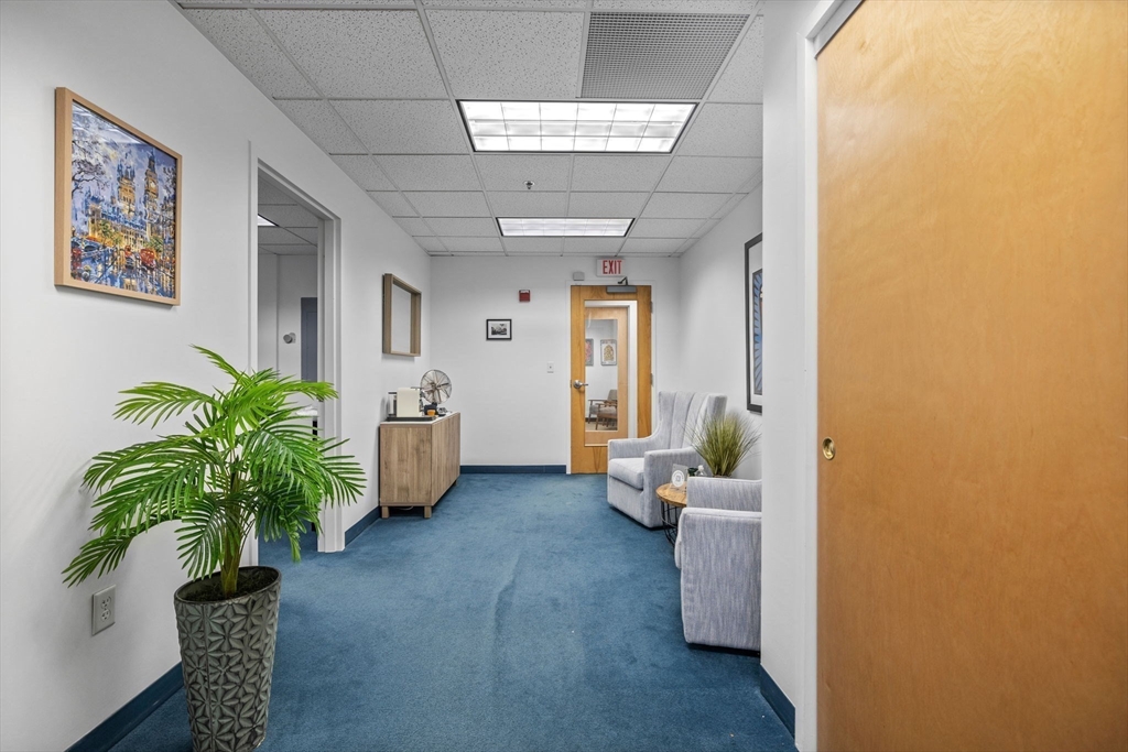 365 Boston Post Road 210,211,212