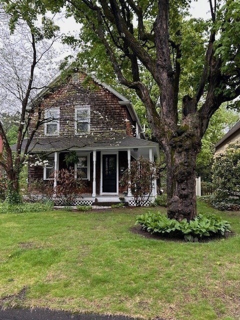 99 Lake St