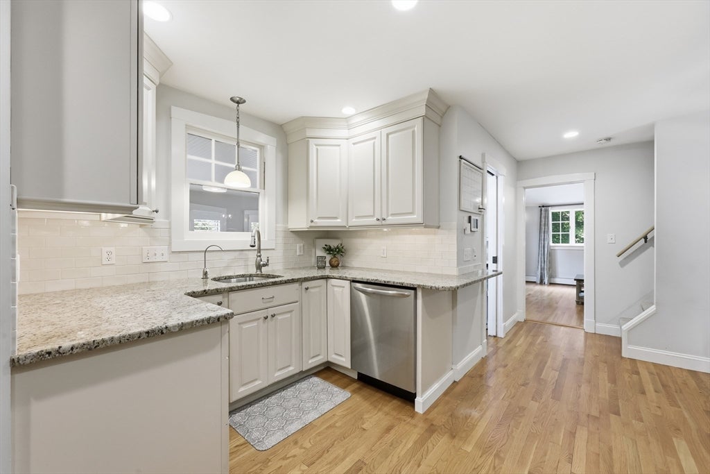 92 Longview Drive, Longmeadow, MA, 92 Longview Drive, Longmeadow, MA Photo #8