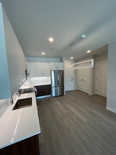 148 Old Post Road 205