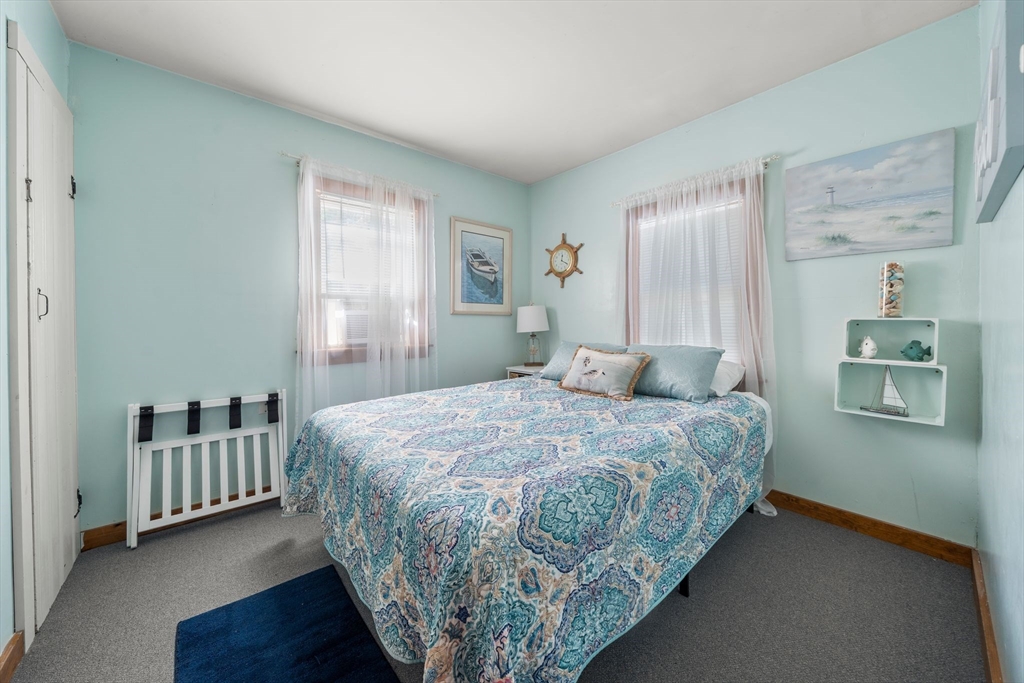 81 Constellation Rd