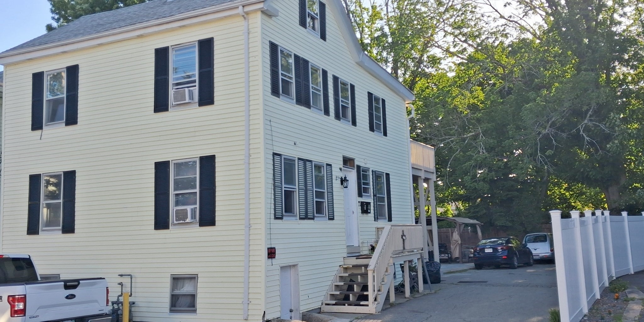 90 School St