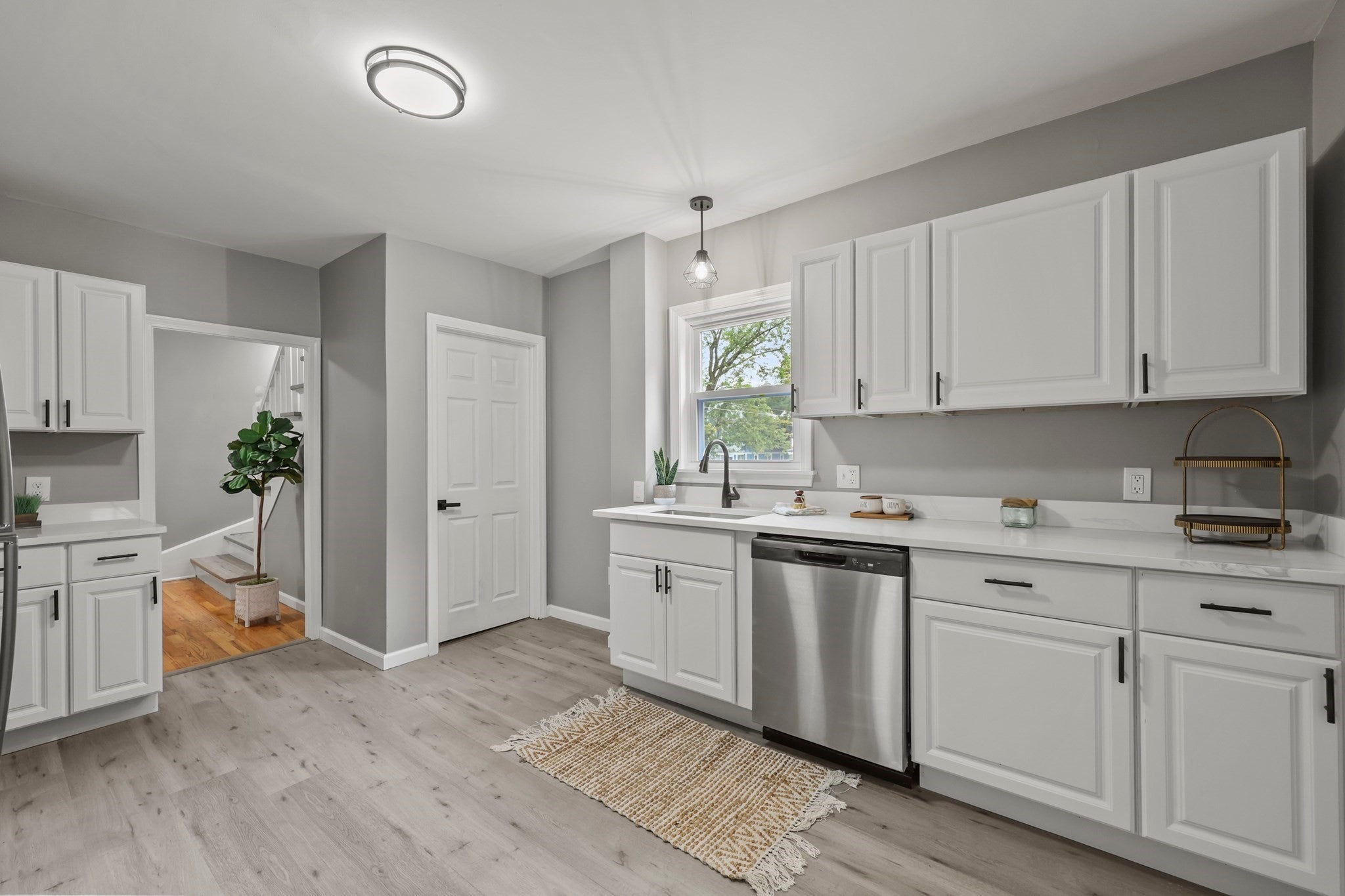 80 Calumet St, Pittsfield, MA Photo #20