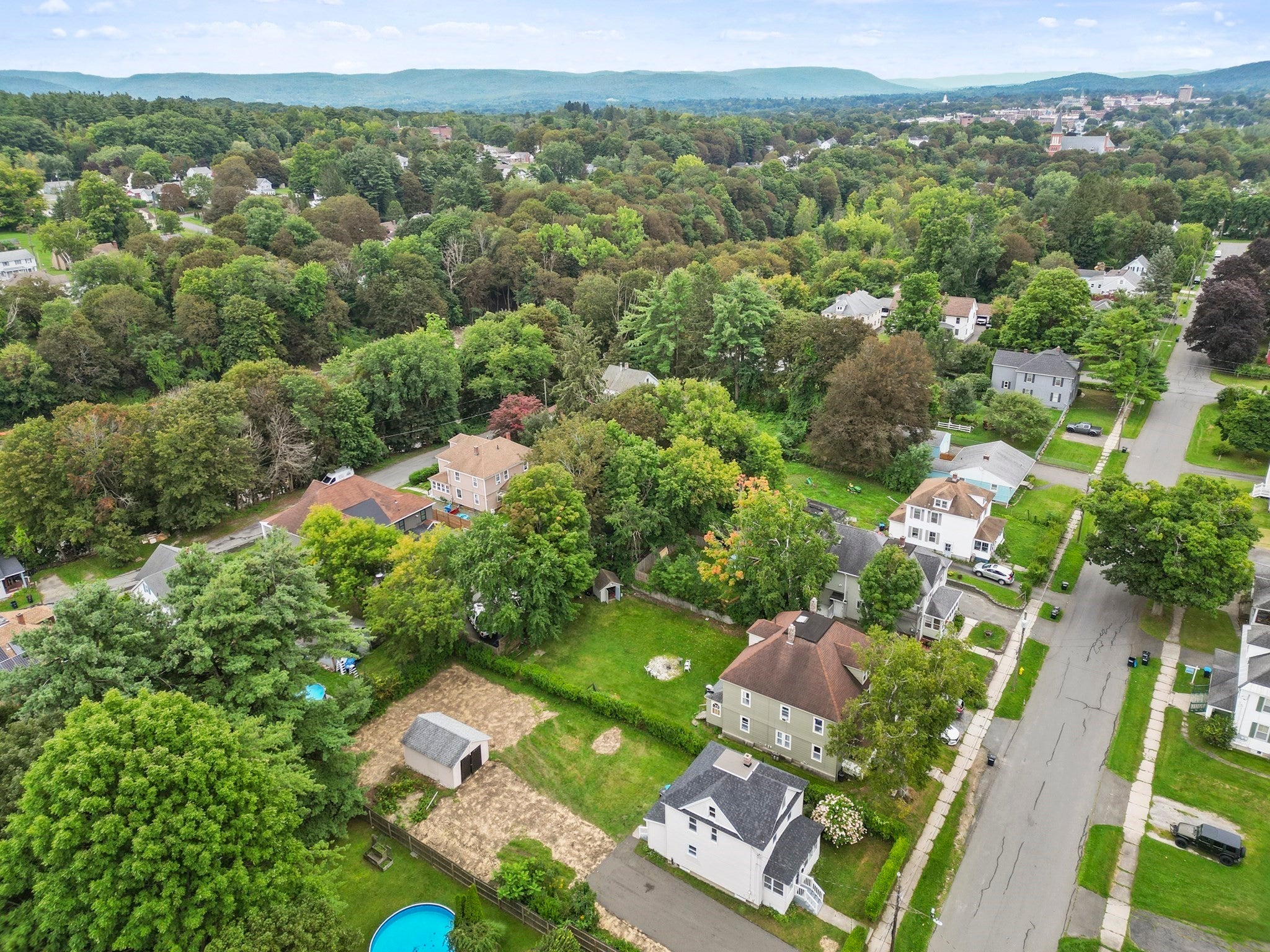 80 Calumet St, Pittsfield, MA Photo #38