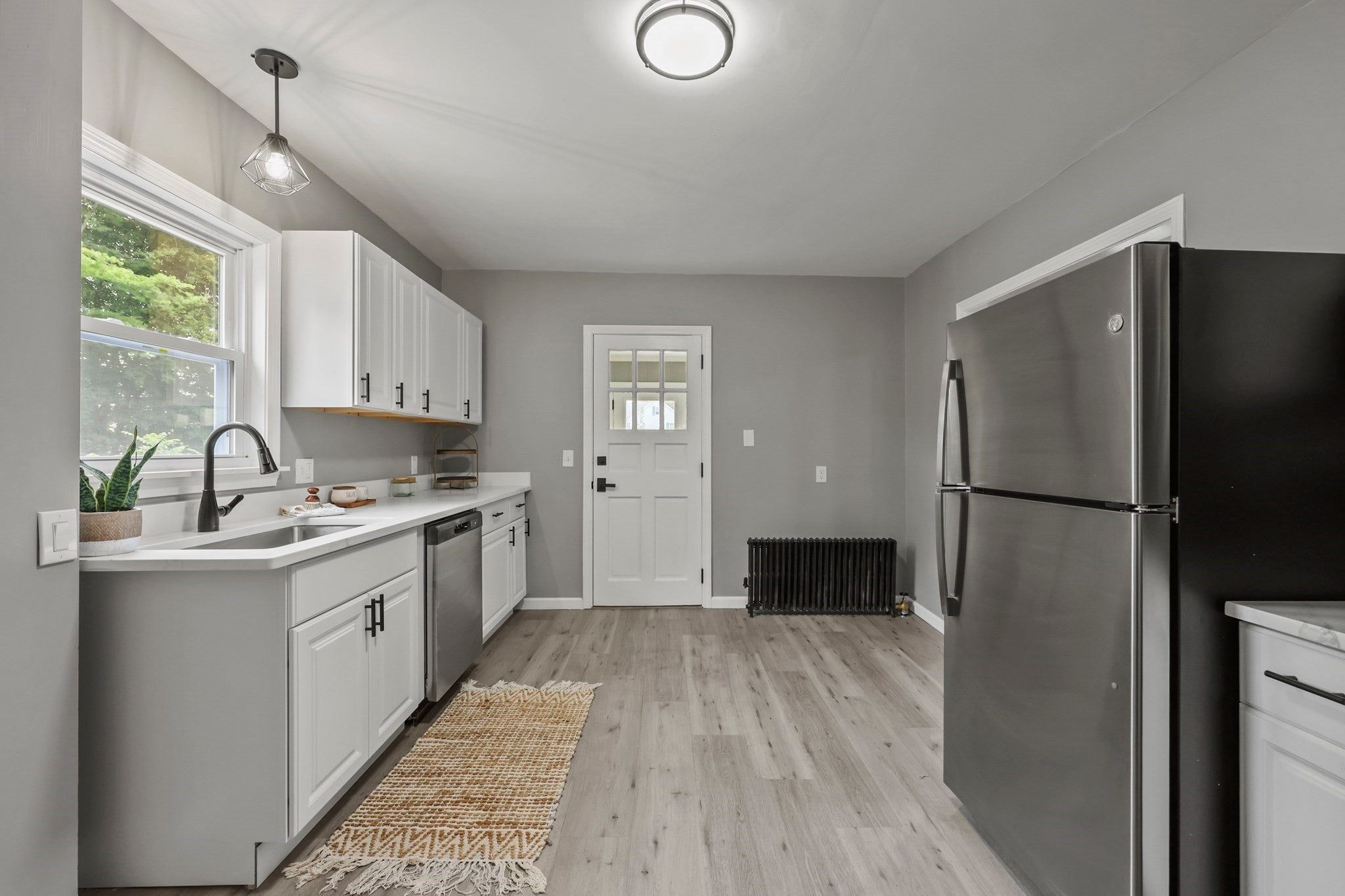 80 Calumet St, Pittsfield, MA Photo #16