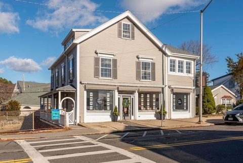 Photo of 21 Central St #1, Manchester, MA 01944 (MLS # 73458964)