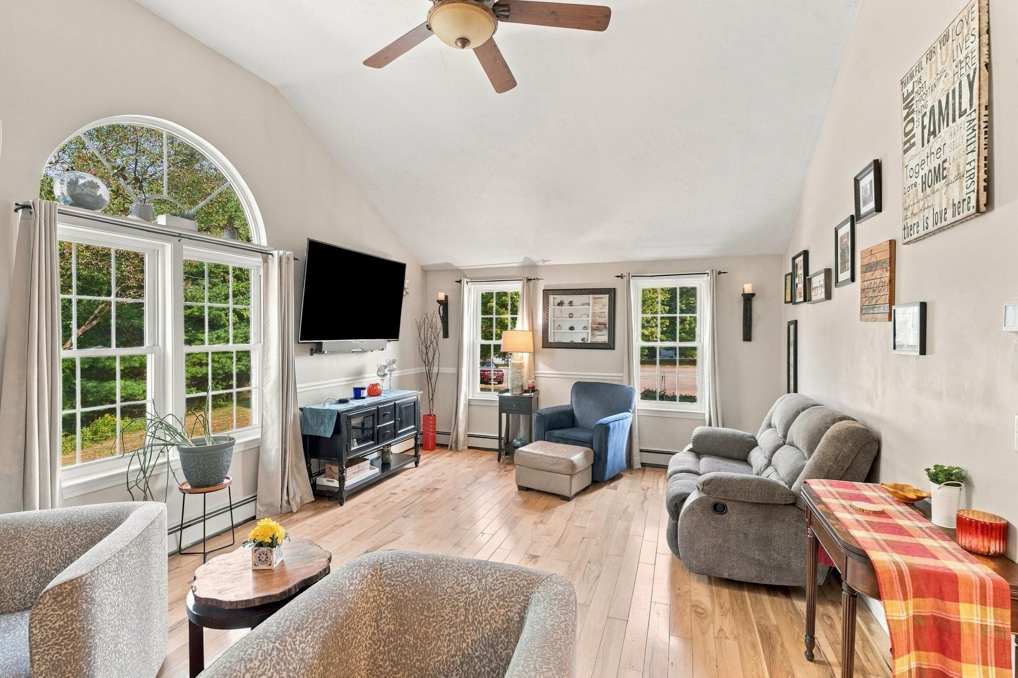 26 Sunset Dr, Douglas, MA, 26 Sunset Dr, Douglas, MA Photo #13