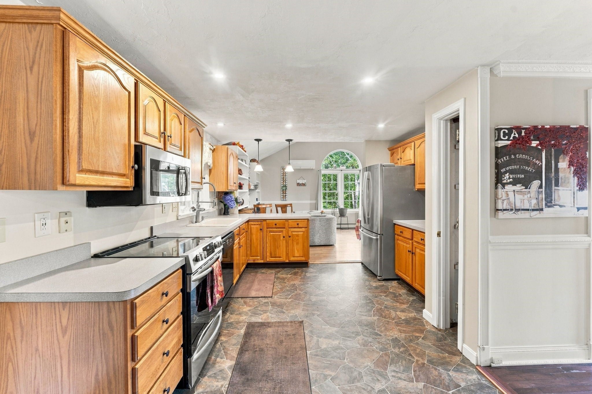 26 Sunset Dr, Douglas, MA, 26 Sunset Dr, Douglas, MA Photo #9