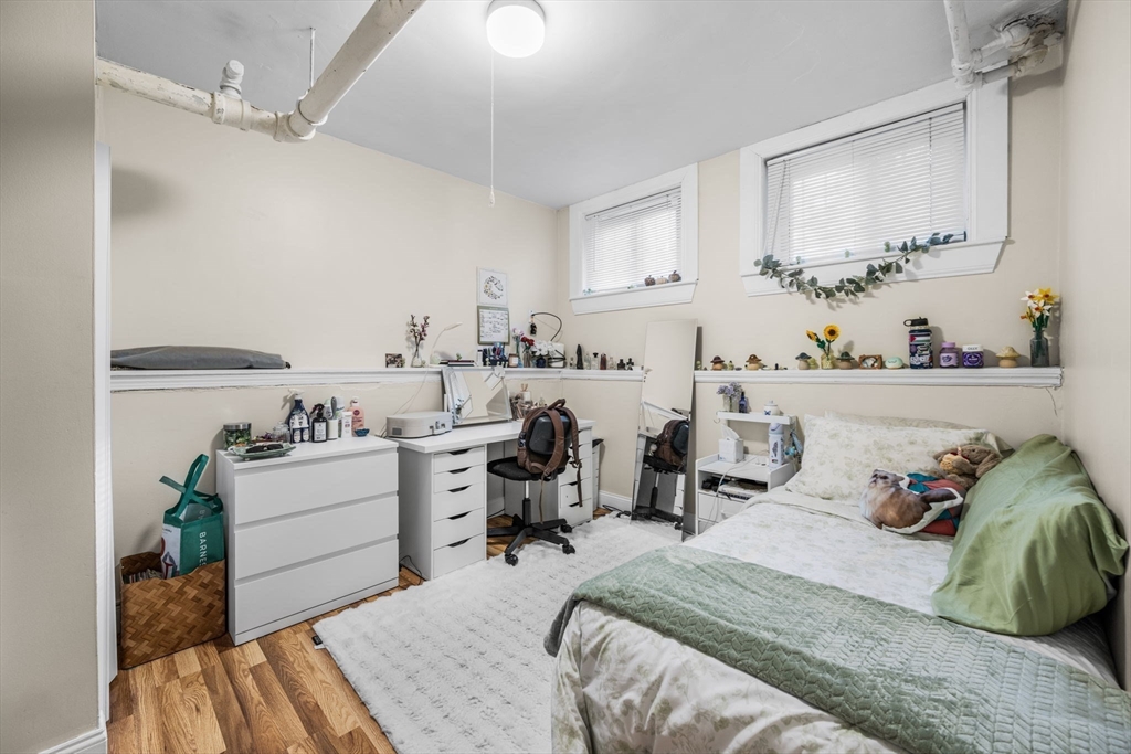 39 Glenville Avenue 71A