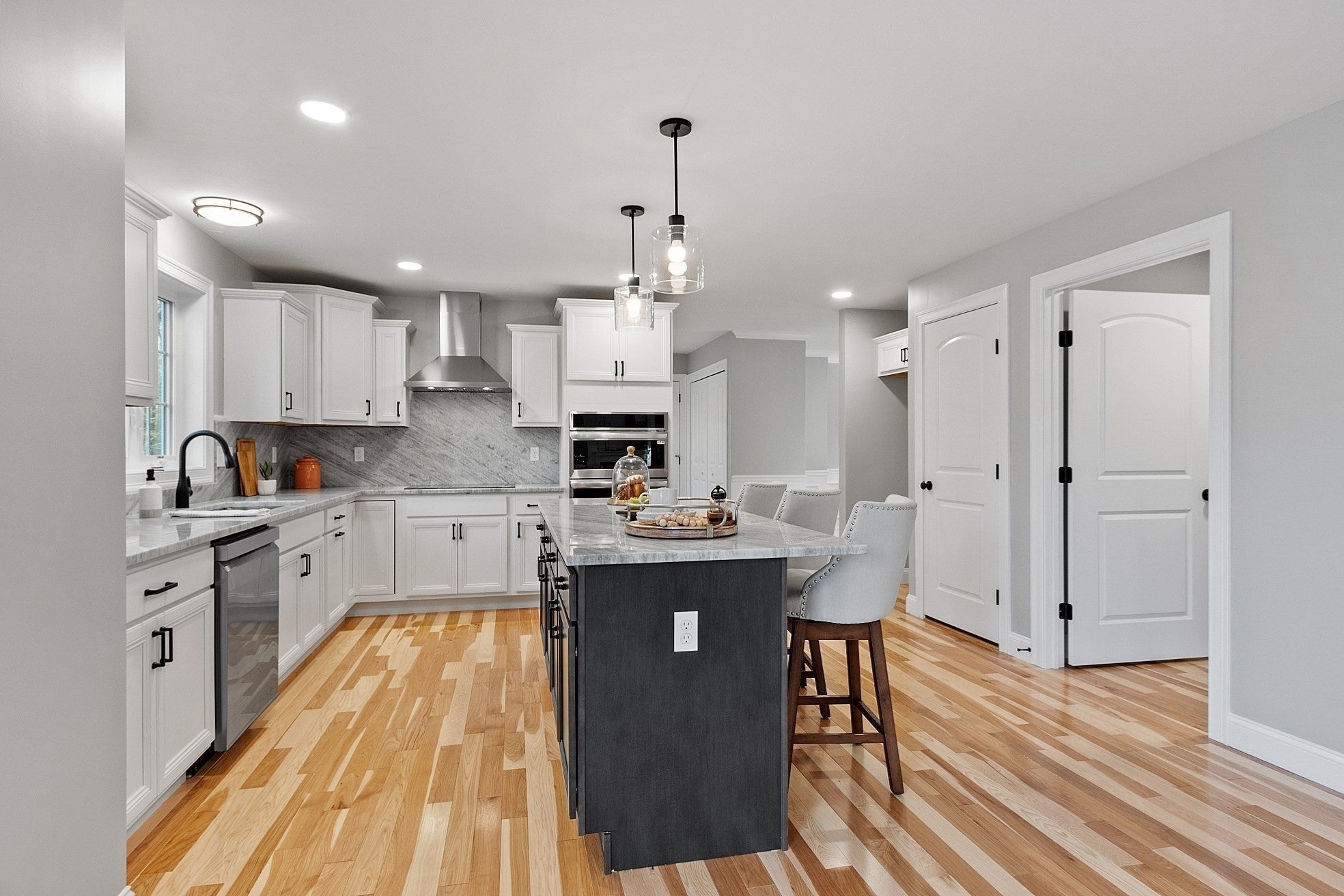 523 Alpine Rd Bradley, Fitchburg, MA Photo #3