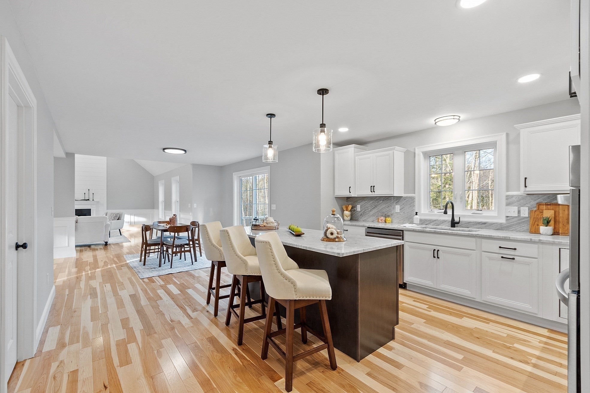 523 Alpine Rd Bradley, Fitchburg, MA Photo #5