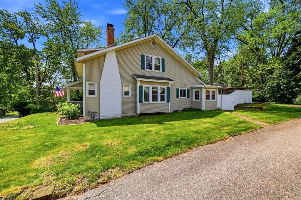 40 Fairview St