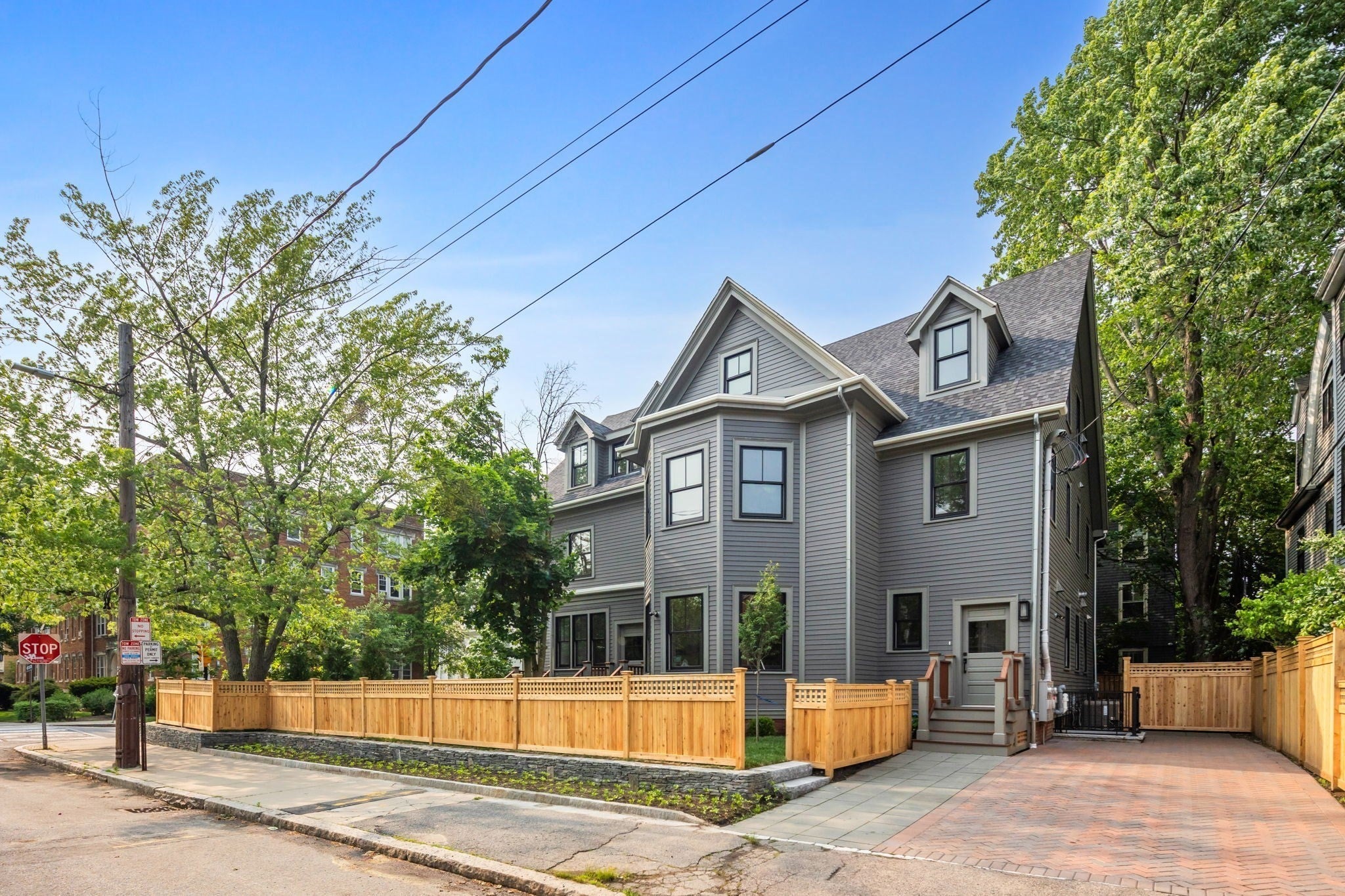 43 Wendell Street