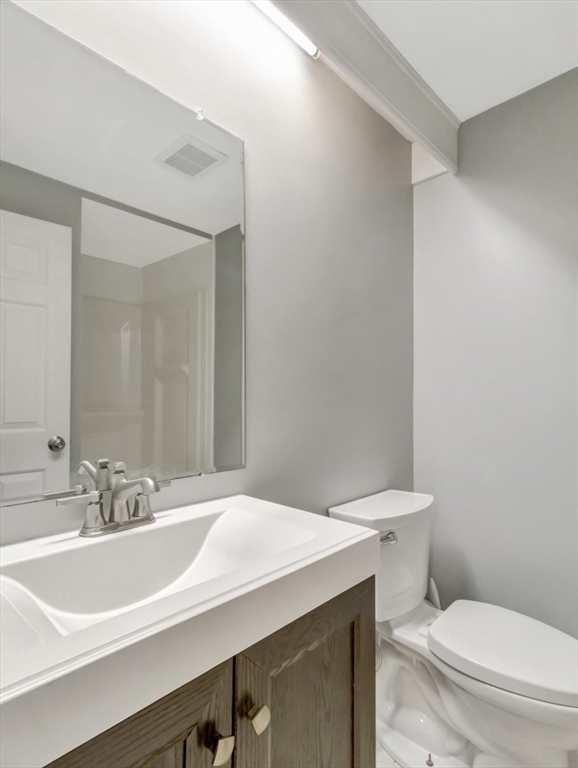 2102 Lewis O Gray Dr #2102, Saugus, MA Photo #28