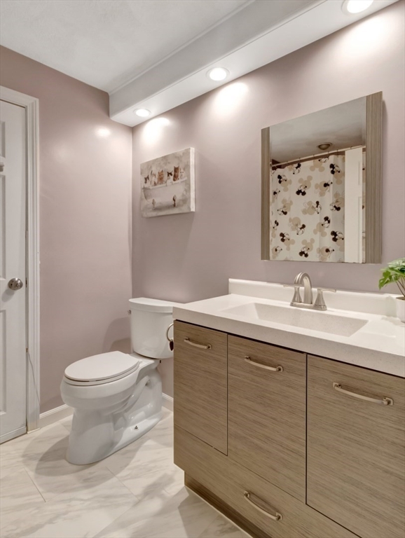 2102 Lewis O Gray Dr #2102, Saugus, MA Photo #20