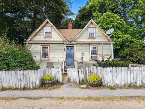 29 Conant Street Beverly MA 01915