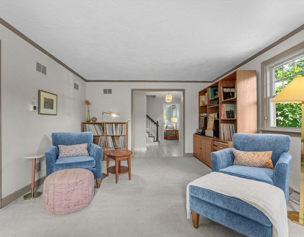9 Pleasantview Ter