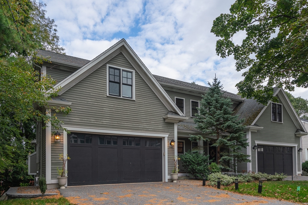 36 Troy Lane