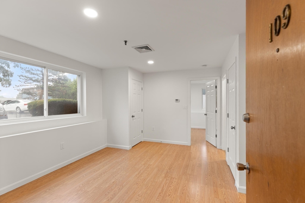 35 Prospect St 109