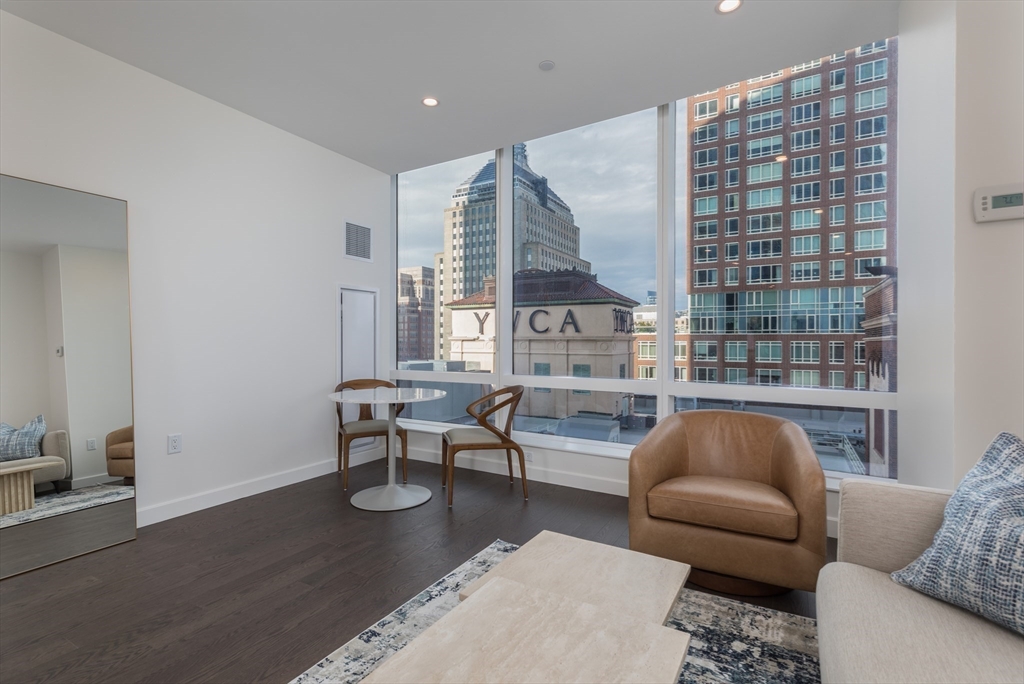 40 Trinity Pl 1602