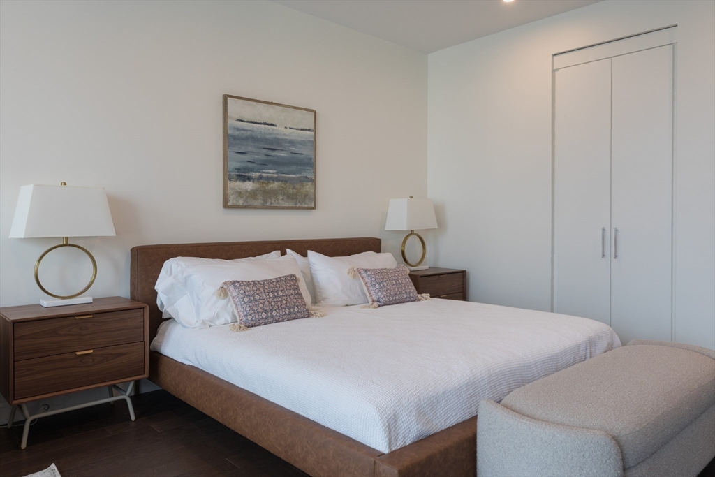 40 Trinity Pl 1602