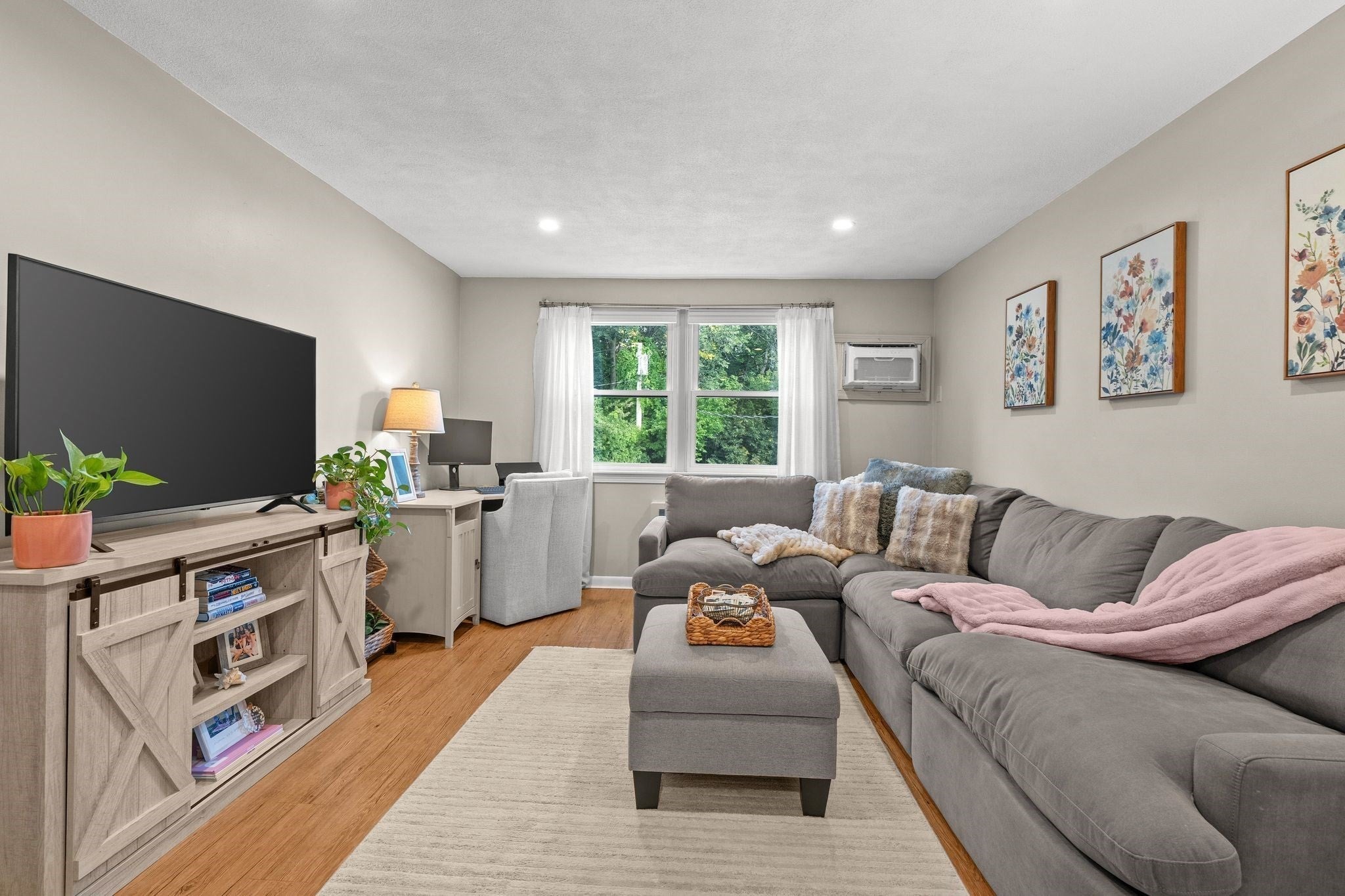 241 Main St #C8, Reading, MA, 241 Main St #C8, Reading, MA Photo #2