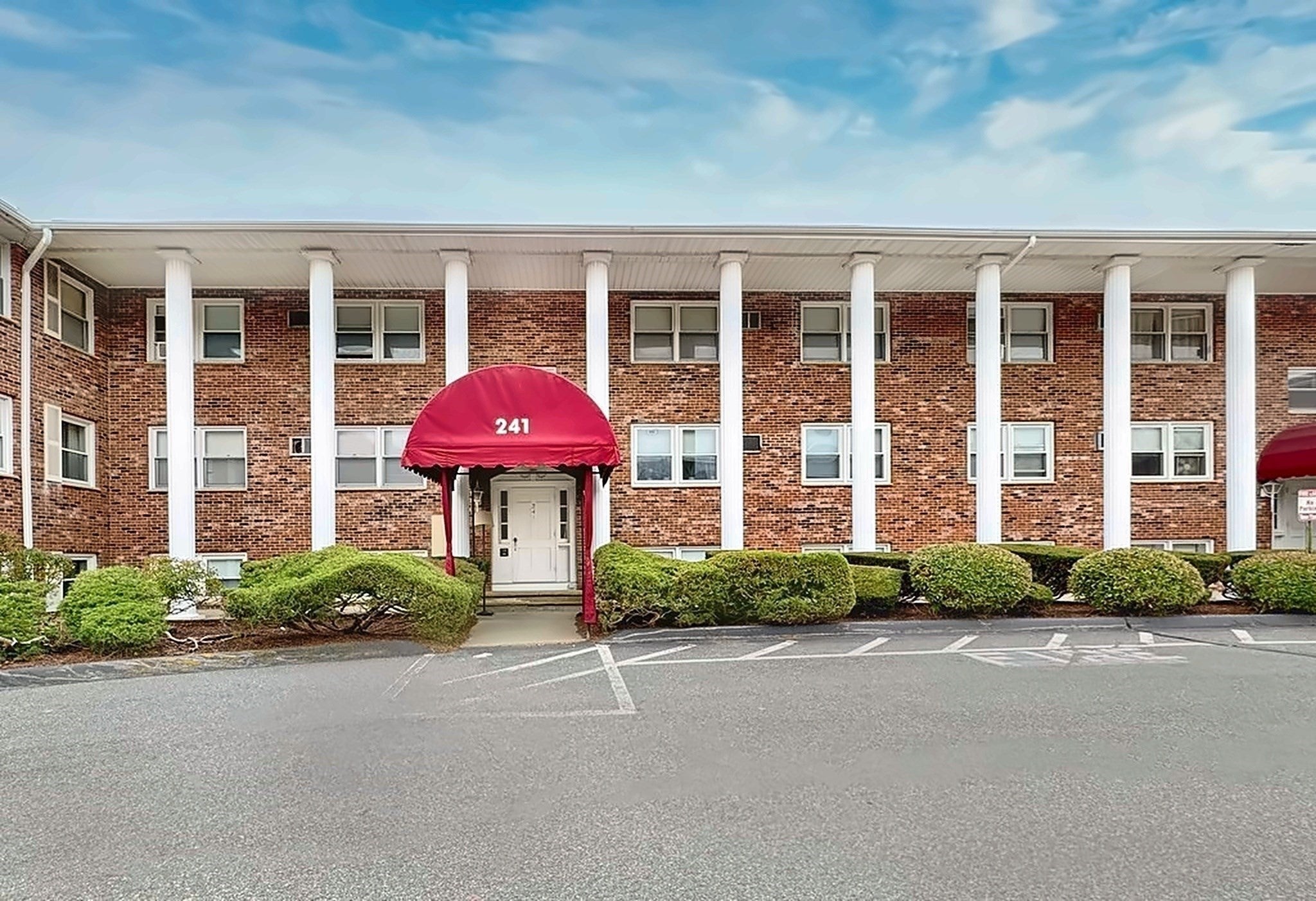241 Main St #C8, Reading, MA, 241 Main St #C8, Reading, MA Photo #24