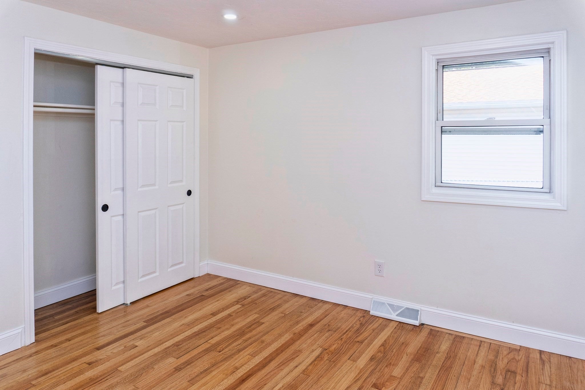 32 Turnpike St, North Andover, MA, 32 Turnpike St, North Andover, MA Photo #11