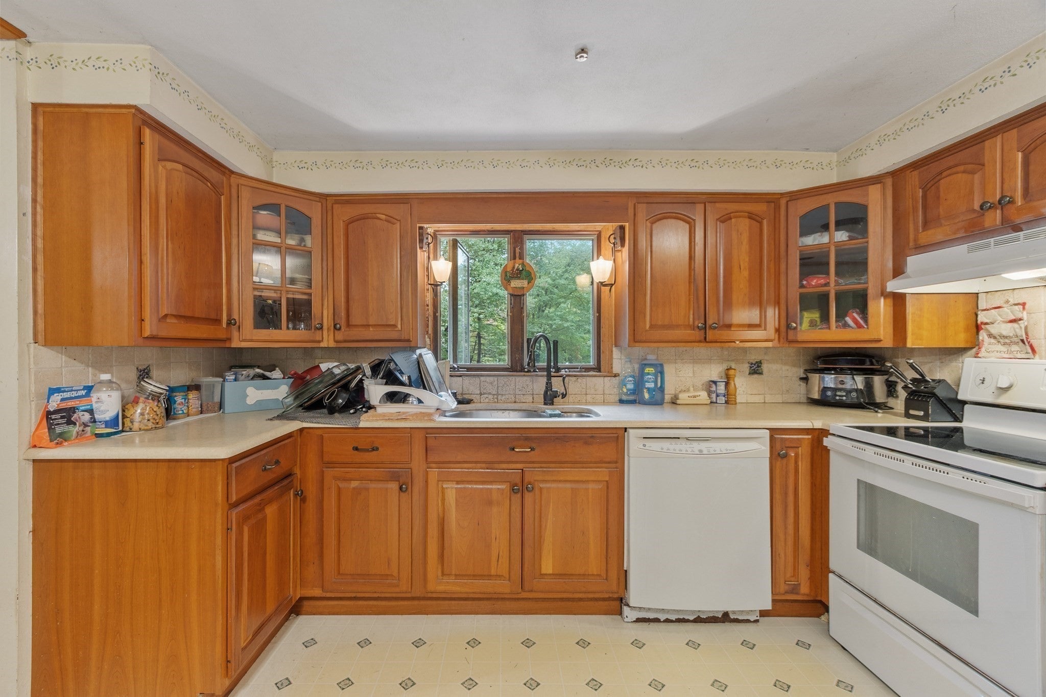 91 Searle Street, Georgetown, MA, 91 Searle Street, Georgetown, MA Photo #8