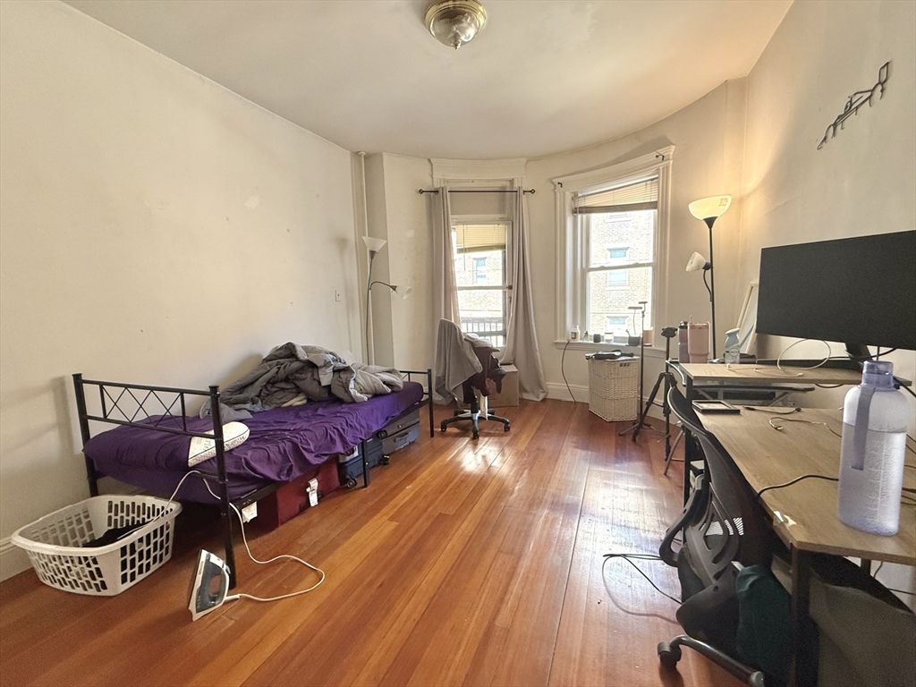 1908 Beacon St #2, Brookline, MA Photo #16