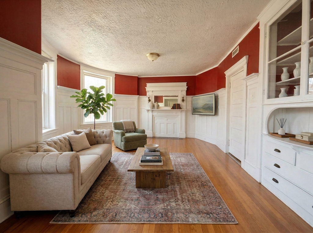 1908 Beacon St #2, Brookline, MA Photo #1