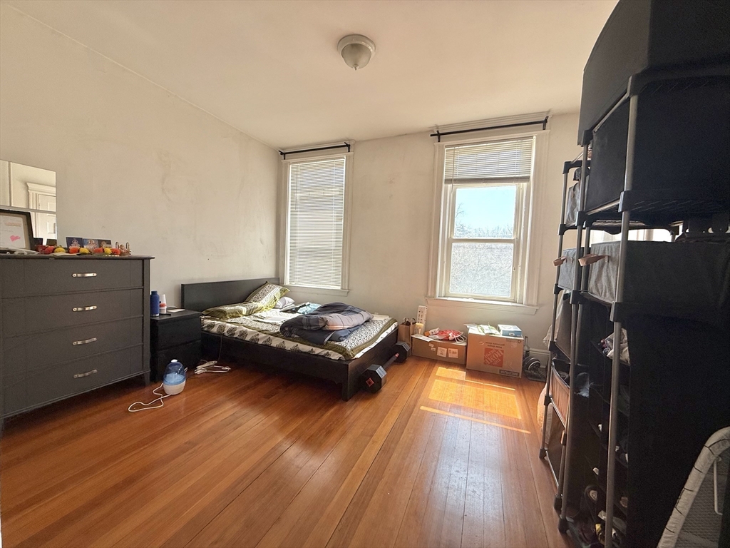 1908 Beacon St #2, Brookline, MA Photo #18