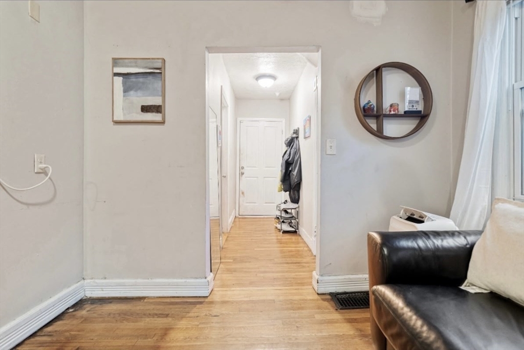 53 Euclid Ave